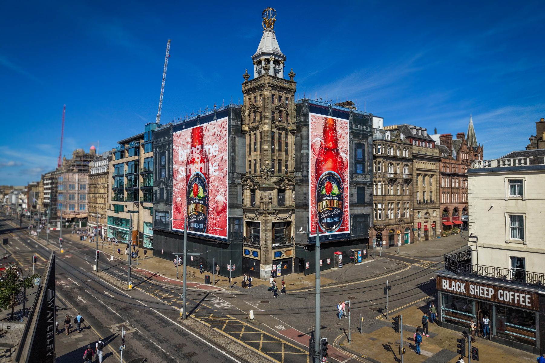 Kopparberg_Edinburgh_Princes_Street_0062 (No banner).jpg