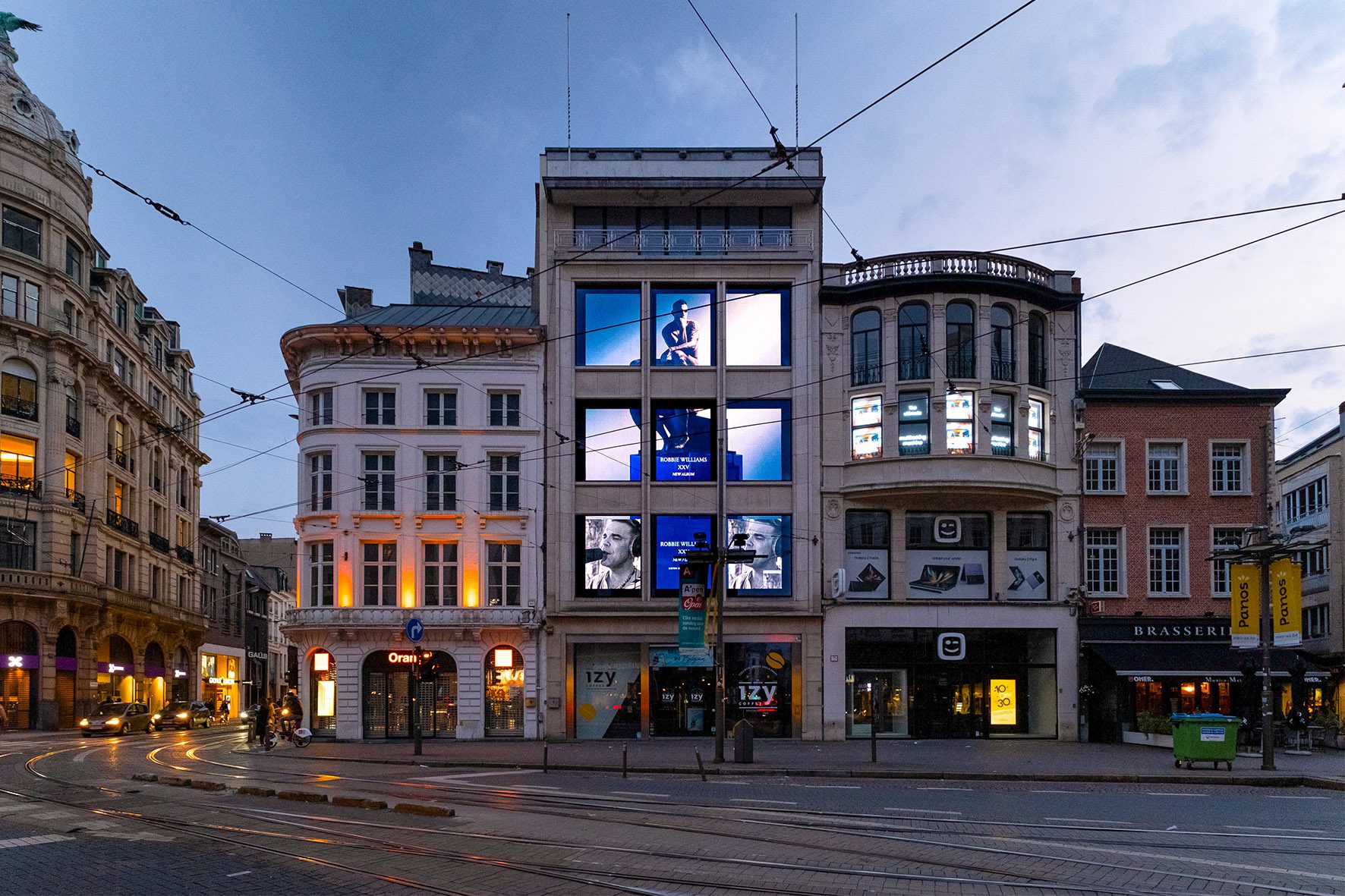 sony-music_antwerp_meir-8_08