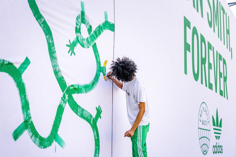 Out of home mural Adidas