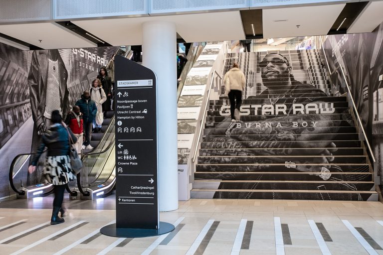 Out of home wrapped stairs G-star