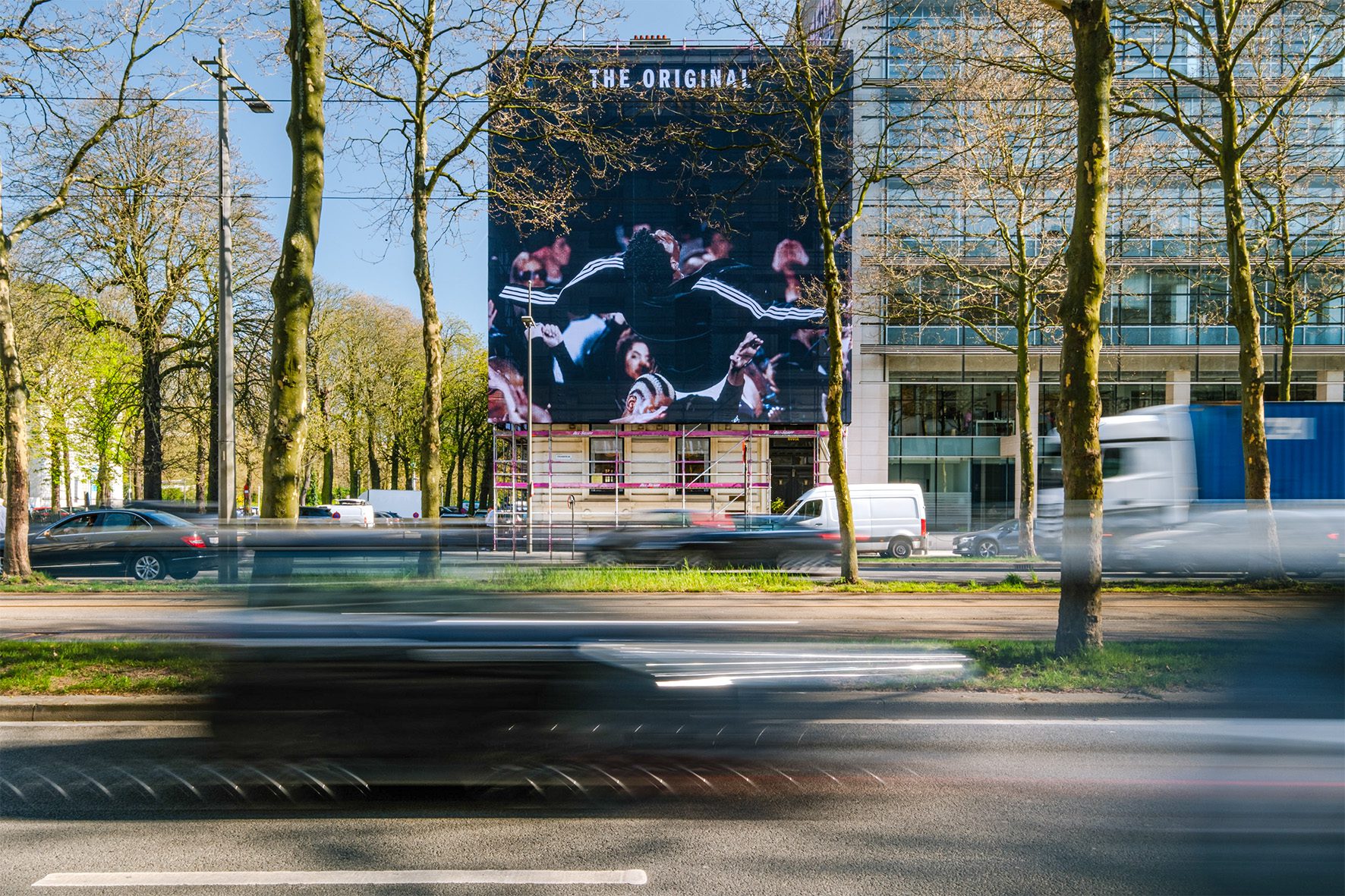 Out of Home Antwerp Adidas