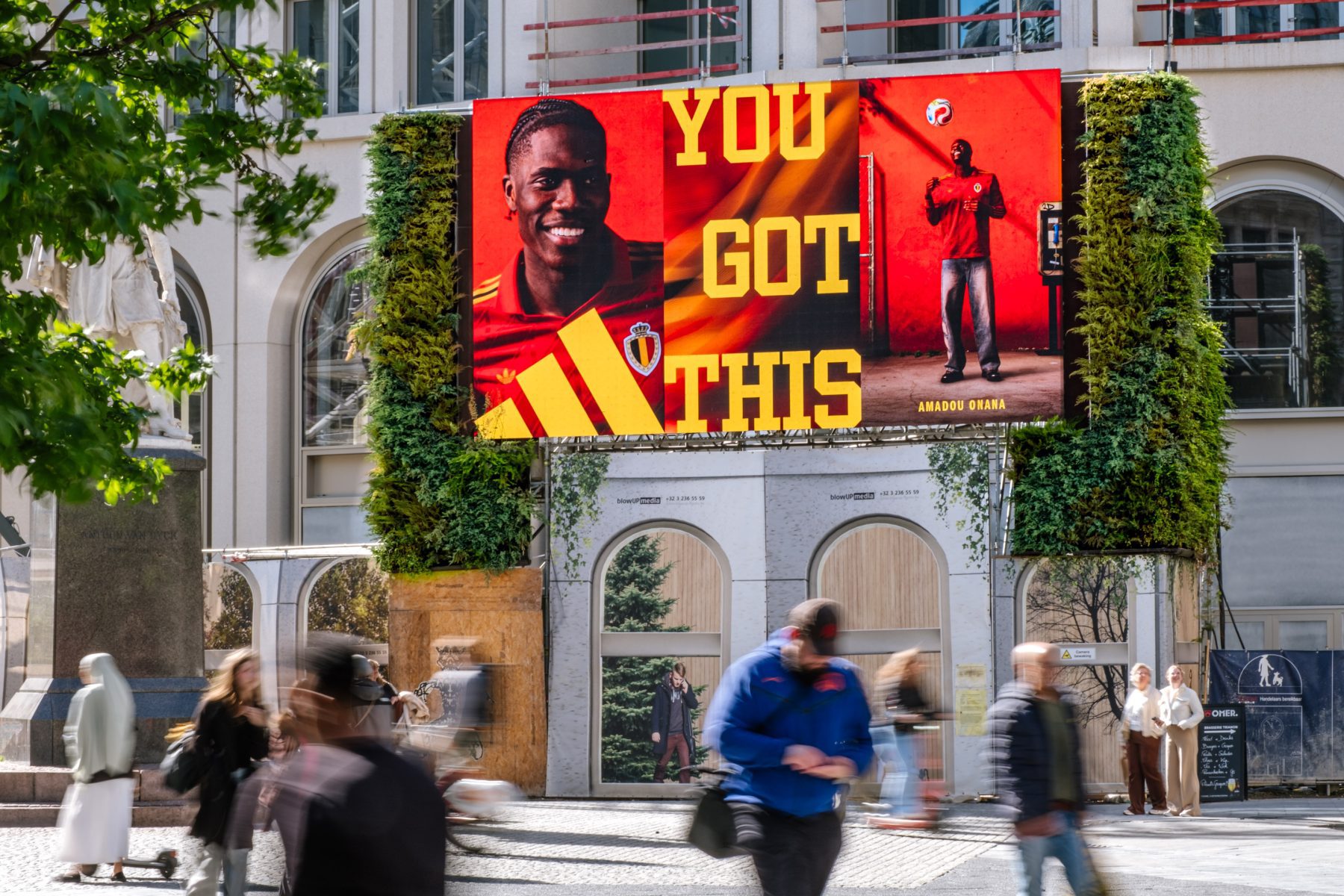 Digital Out of Home Adidas Antwerp